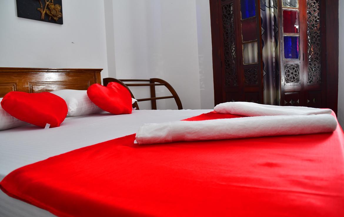 Walawwa Dutch House Hotel จา-เอลา ภายนอก รูปภาพ